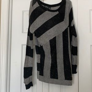 Extremely comfortable and light sweater